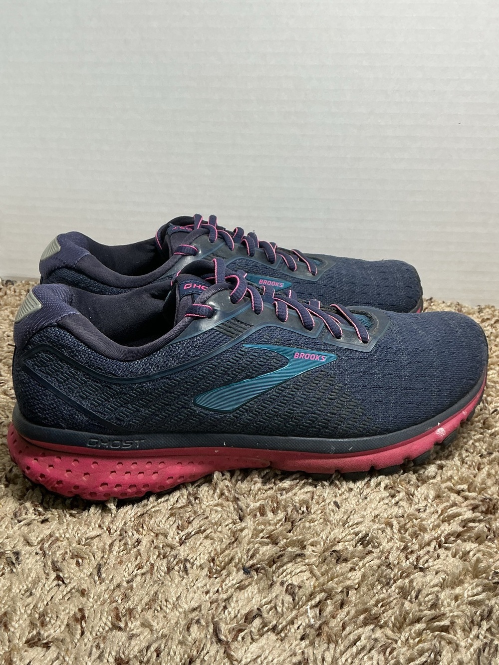 Brooks Ghost 12 Women’s Size 8.5 Navy Pink Running Shoes 1203051B414 - Picture 14 of 16